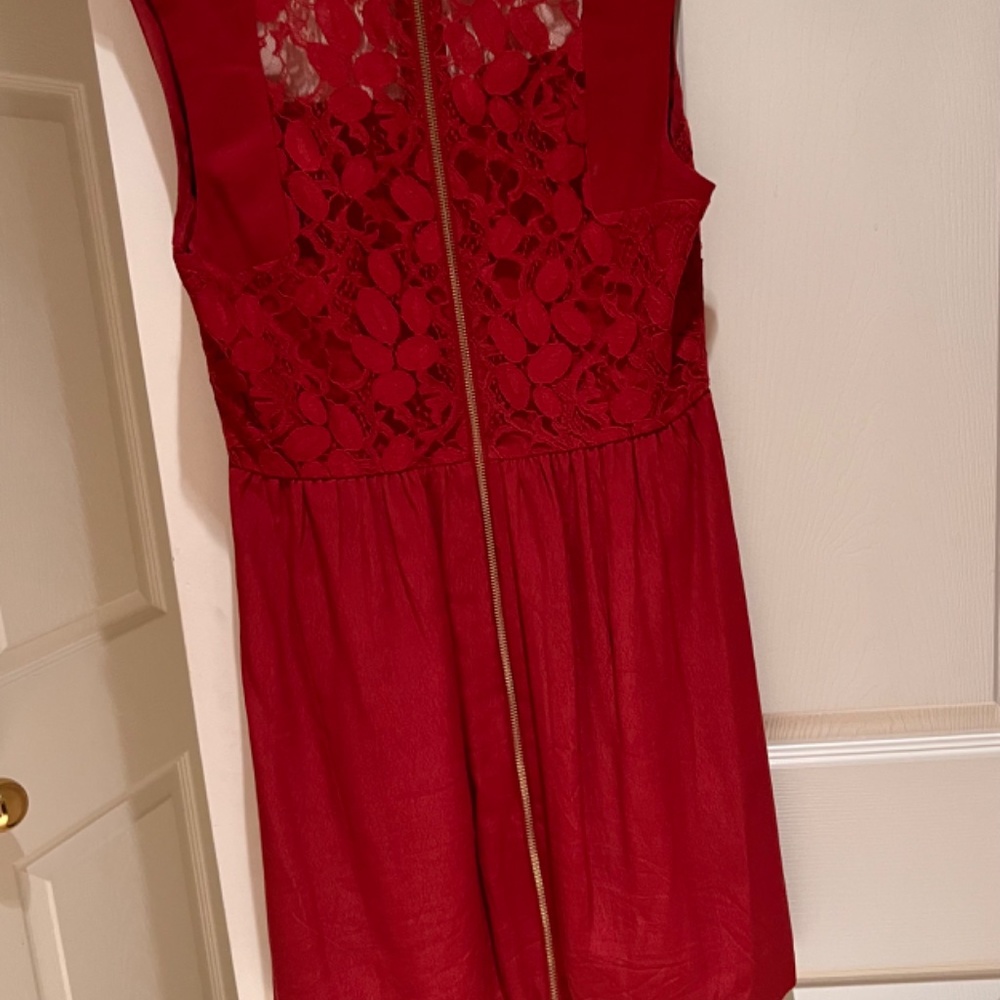 Dress - Picture 3 of 4